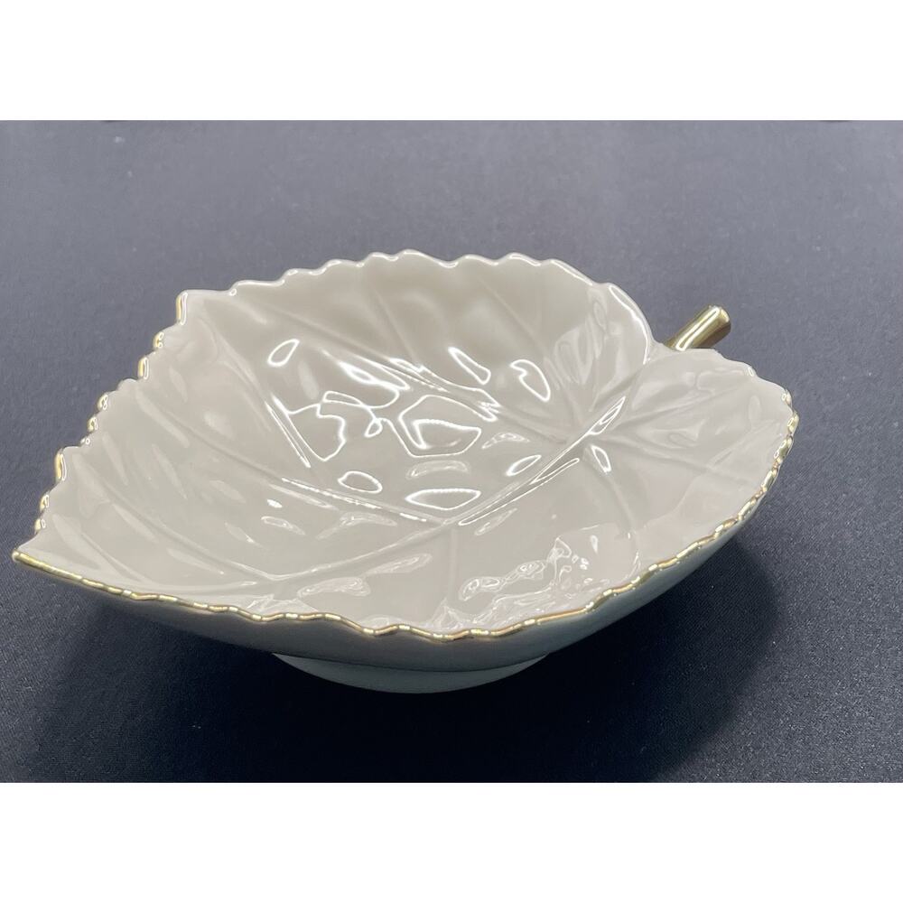 Vintage Lenox Made in Japan White & Gold 6”x5” Candy Nut Dish Porcelain
